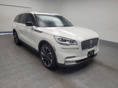 Used 2020 Lincoln Aviator Reserve w/ Equipment Group 202A AWD/4WD image 13