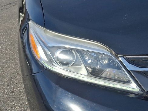 Certified 2020 Toyota Sienna Limited image 8