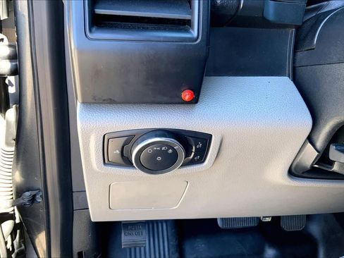 Used 2015 Ford F150 XL image 31