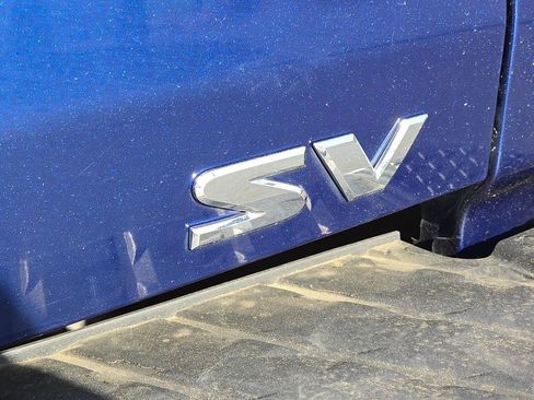 Used 2023 Nissan Titan SV image 10