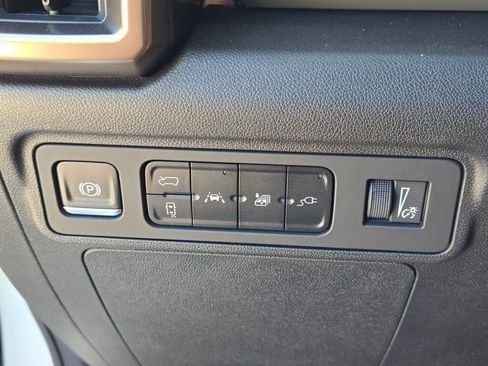 New 2025 GMC Hummer EV 2X w/ Extreme Off-Road Package image 30