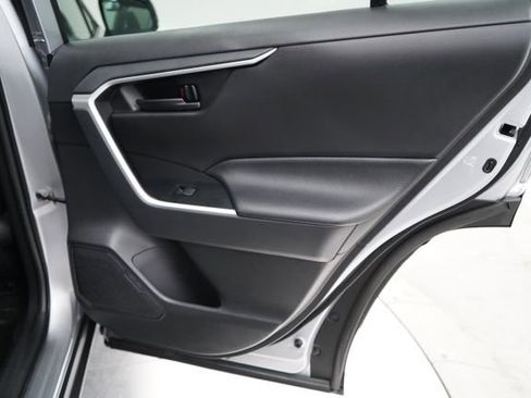 Used 2022 Toyota RAV4 LE image 54