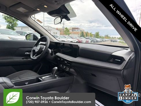 Used 2025 Nissan Kicks SV w/ Charging Package AWD/4WD image 12