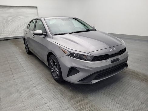 Used 2024 Kia Forte LXS image 13
