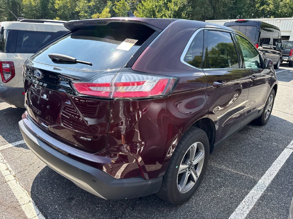 Used 2024 Ford Edge SEL w/ Convenience Package AWD/4WD image 11