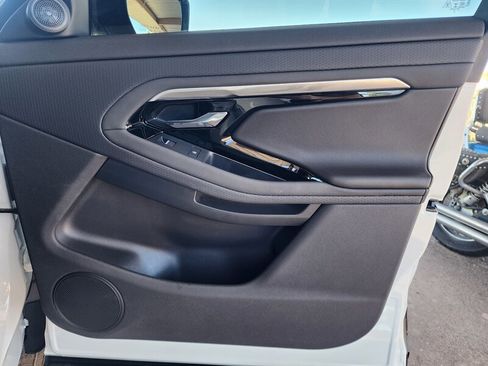 Used 2023 Land Rover Range Rover Evoque R-Dynamic S image 48