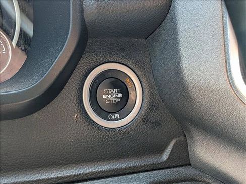 Used 2021 RAM 1500 Big Horn AWD/4WD image 10