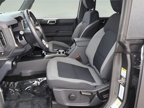 Used 2025 Ford Bronco Big Bend AWD/4WD image 10