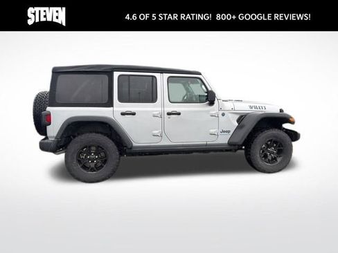 Used 2024 Jeep Wrangler Unlimited AWD/4WD image 9
