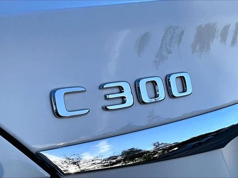 Used 2021 Mercedes-Benz C 300 Sedan image 30
