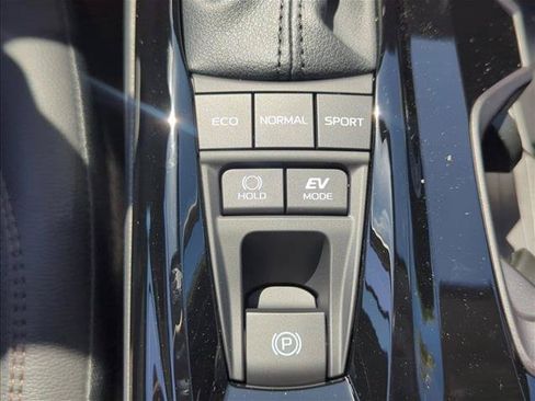 Certified 2026 Toyota Camry XLE FWD image 21