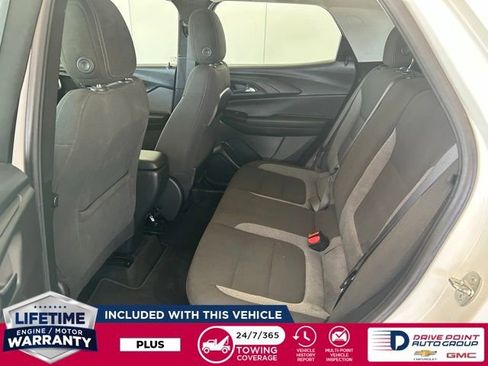 Used 2021 Chevrolet TrailBlazer LS FWD image 19