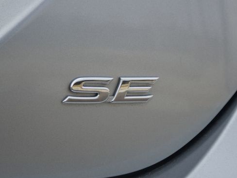 Used 2023 Toyota Camry SE image 15