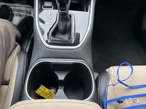 Used 2023 Subaru Outback Limited XT image 11