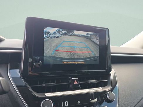 Used 2024 Toyota Corolla LE image 17
