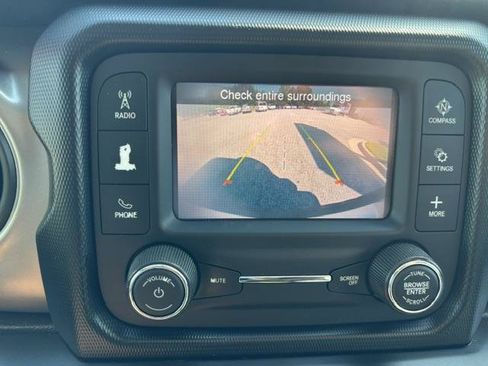Used 2020 Jeep Wrangler Unlimited Sport S AWD/4WD image 11