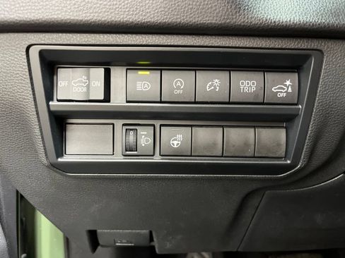 Used 2023 Toyota Tundra SR5 w/ SR5 Premium Package RWD image 24