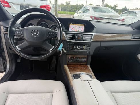 Used 2011 Mercedes-Benz E 350 Sedan image 15