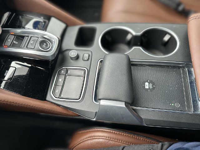 Used 2022 Acura MDX w/ Advance Package AWD/4WD image 23