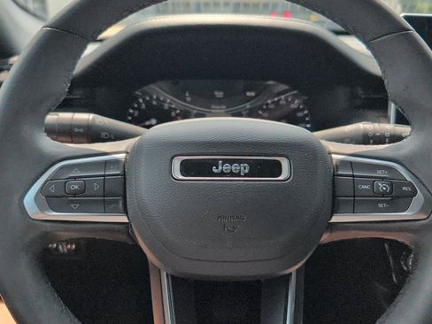 Used 2024 Jeep Compass Latitude w/ Altitude Special Edition AWD/4WD image 23