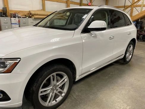 Used 2017 Audi Q5 2.0T Premium Plus w/ Technology Package image 9