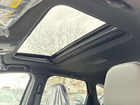 New 2025 MAZDA CX-5 Signature image 24