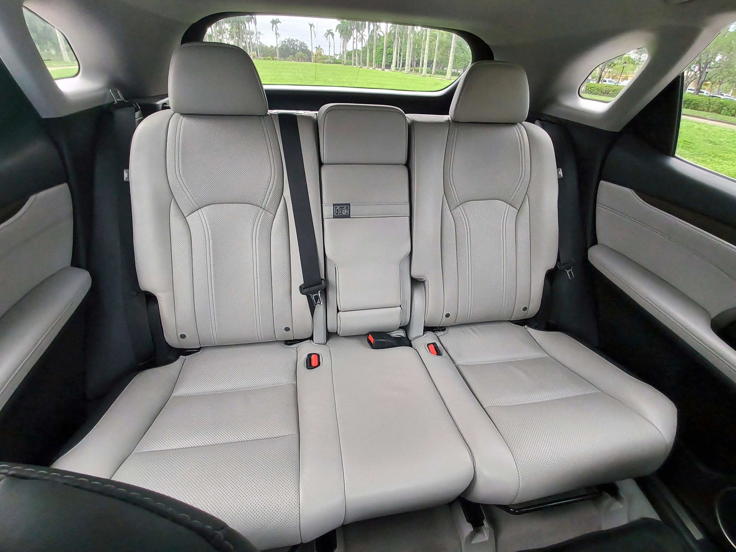 Used 2019 Lexus RX 350 AWD w/ Navigation Package image 16