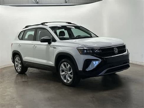 Certified 2023 Volkswagen Taos S image 30