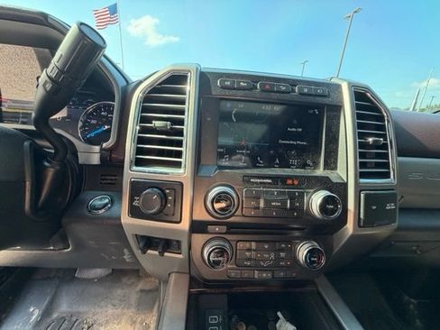 Used 2017 Ford F250 Platinum w/ Platinum Ultimate Package AWD/4WD image 14