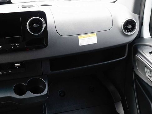 New 2026 Mercedes-Benz Sprinter 2500 image 23