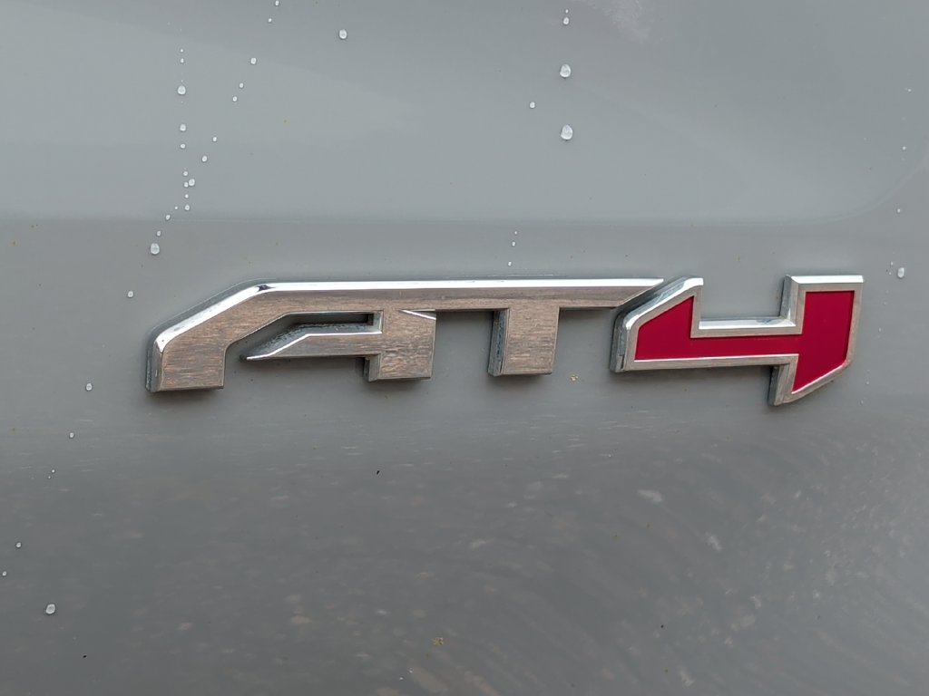 Used 2025 GMC Sierra 1500 AT4 w/ AT4 Preferred Package AWD/4WD image 42