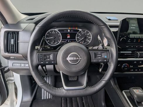 Used 2022 Nissan Pathfinder SL w/ Cargo Package AWD/4WD image 25