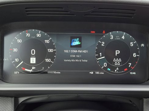 New 2026 Land Rover Discovery Dynamic SE AWD/4WD image 15