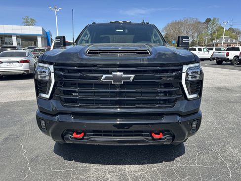New 2026 Chevrolet Silverado 2500 LT w/ Trail Boss Package AWD/4WD image 3