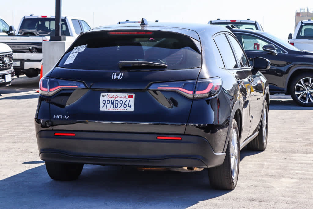 Used 2025 Honda HR-V LX image 4