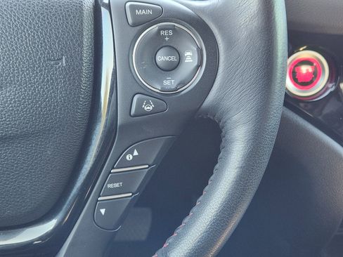 Used 2018 Honda Ridgeline Black Edition image 29