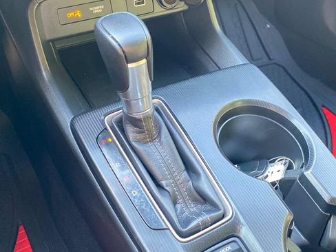 Used 2022 Honda Civic Sport image 26