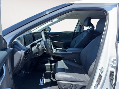 Used 2023 Kia EV6 Wind w/ Wind Technology Package RWD image 10