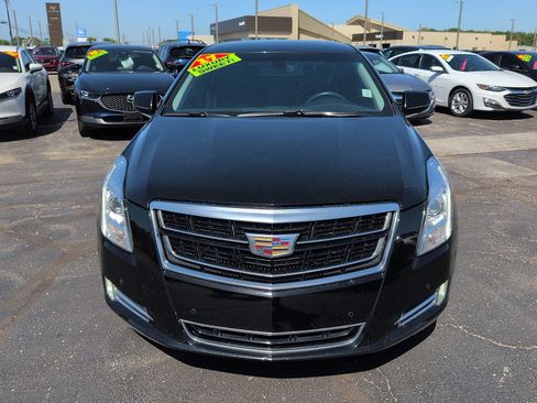 Used 2017 Cadillac XTS Luxury FWD image 3
