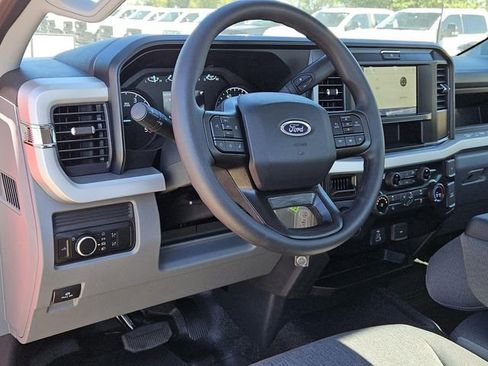 New 2026 Ford F250 XL w/ F-250 >10K GVWR Package RWD image 8