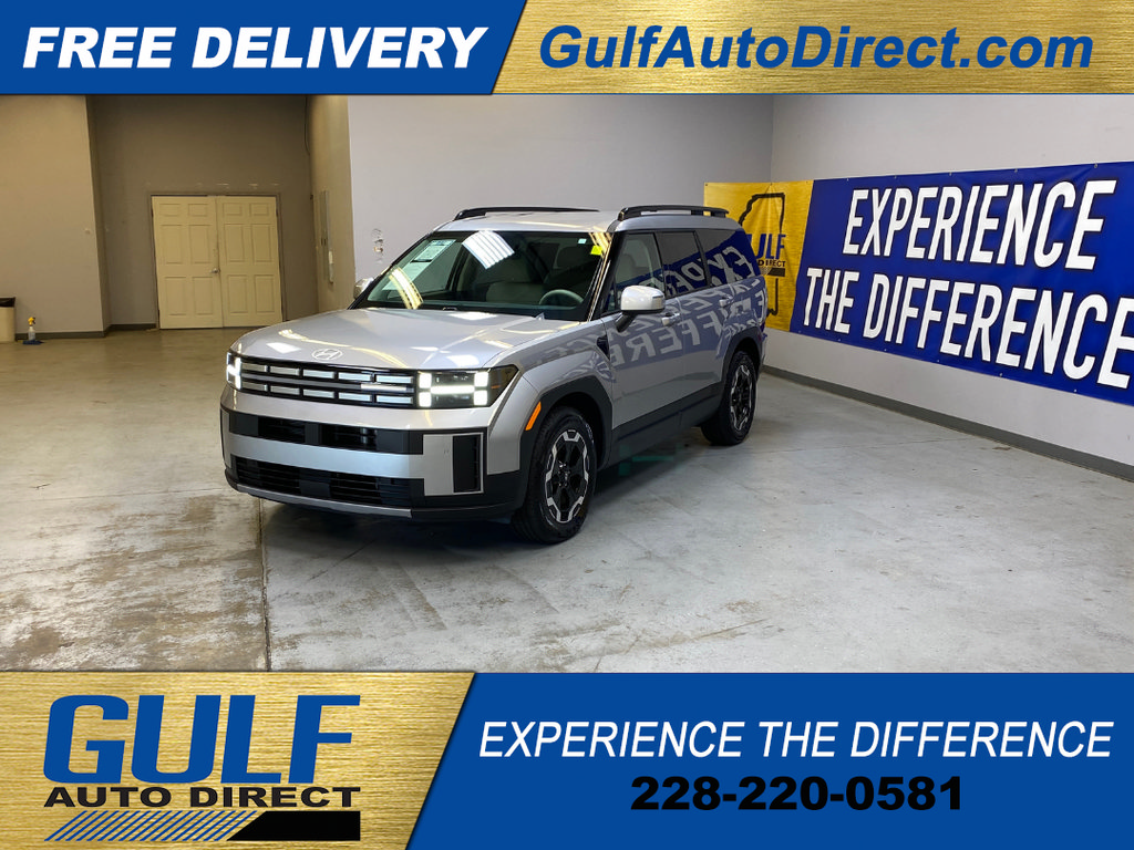 Used 2026 Hyundai Santa Fe SEL FWD image 4