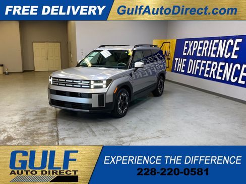 Used 2026 Hyundai Santa Fe SEL FWD image 4