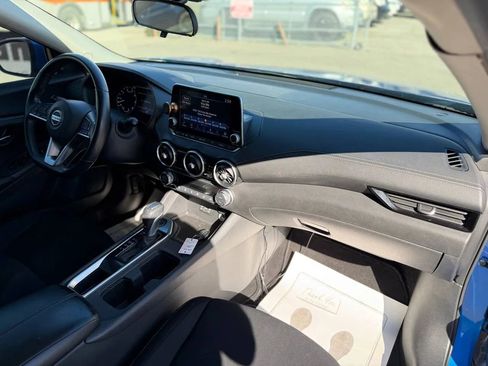 Used 2021 Nissan Sentra SV FWD image 36