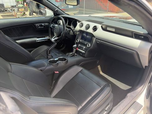 Used 2016 Ford Mustang Premium w/ Equipment Group 201A image 10