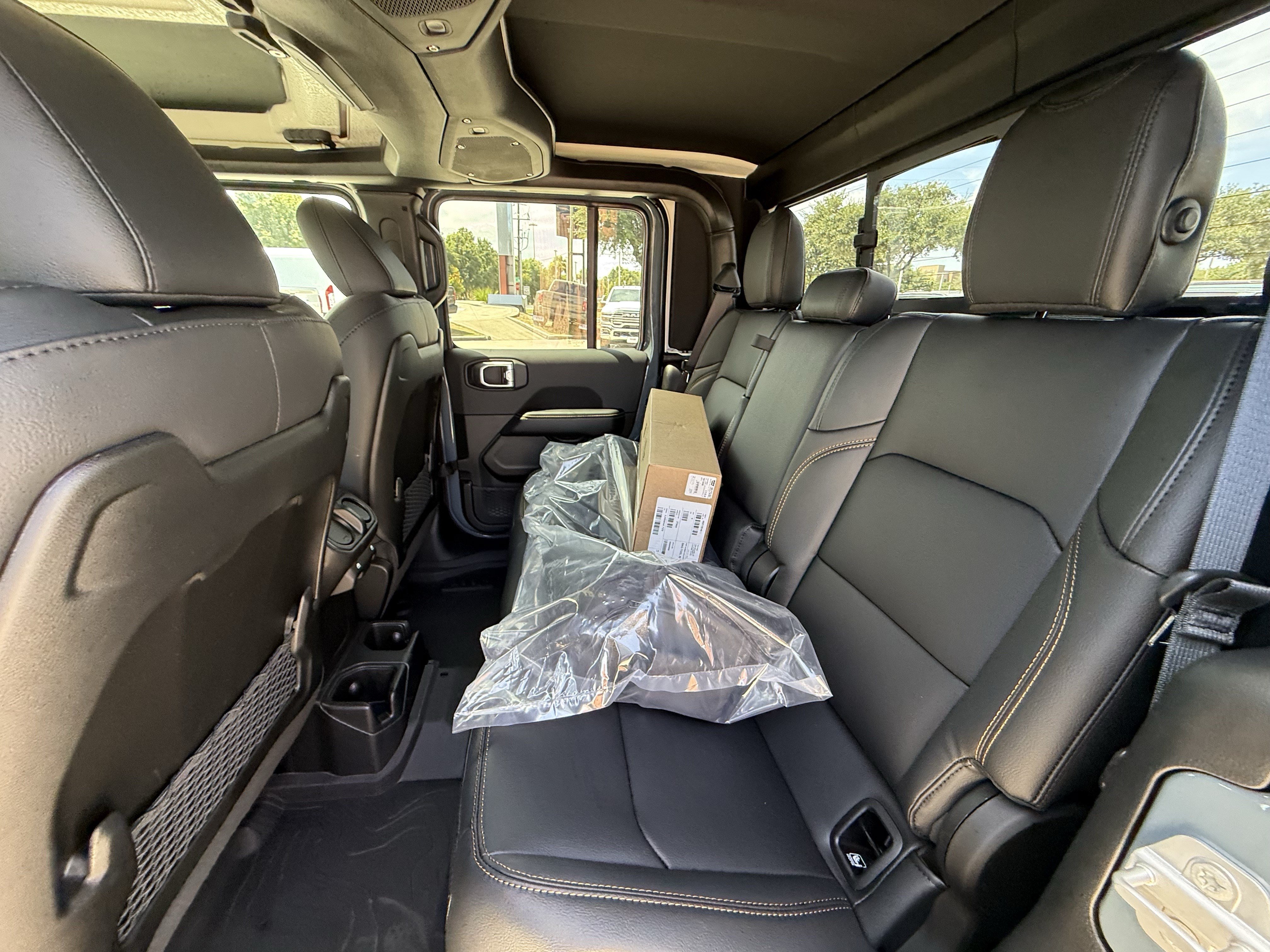 New 2026 Jeep Gladiator Mojave AWD/4WD image 16