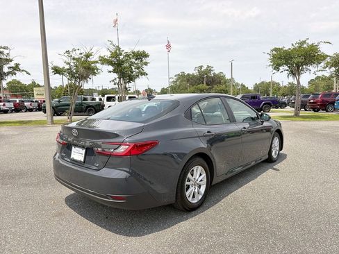 Used 2025 Toyota Camry LE FWD image 3