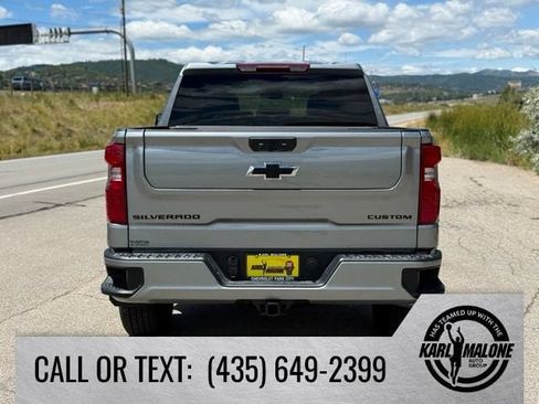 New 2026 Chevrolet Silverado 1500 Custom w/ LPO, Dark Essentials Package AWD/4WD image 4