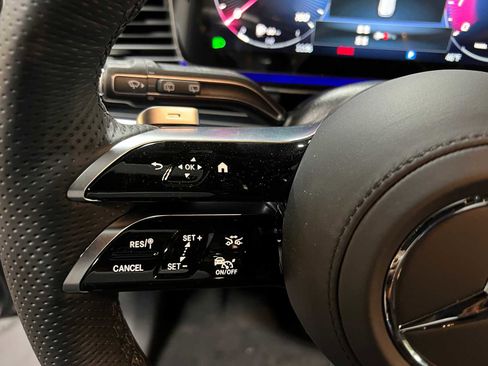 New 2026 Mercedes-Benz GLS 580 4MATIC image 29