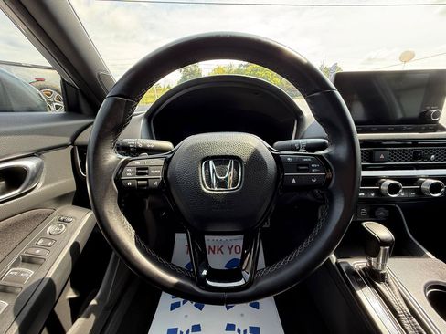Used 2023 Honda Civic Sport image 18