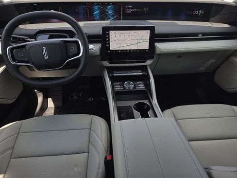 New 2026 Lincoln Nautilus Premier w/ Equipment Group 102A AWD/4WD image 5